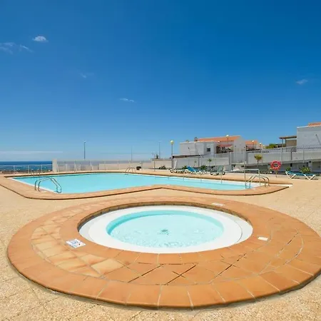 Apartment Roque Y Nieves *